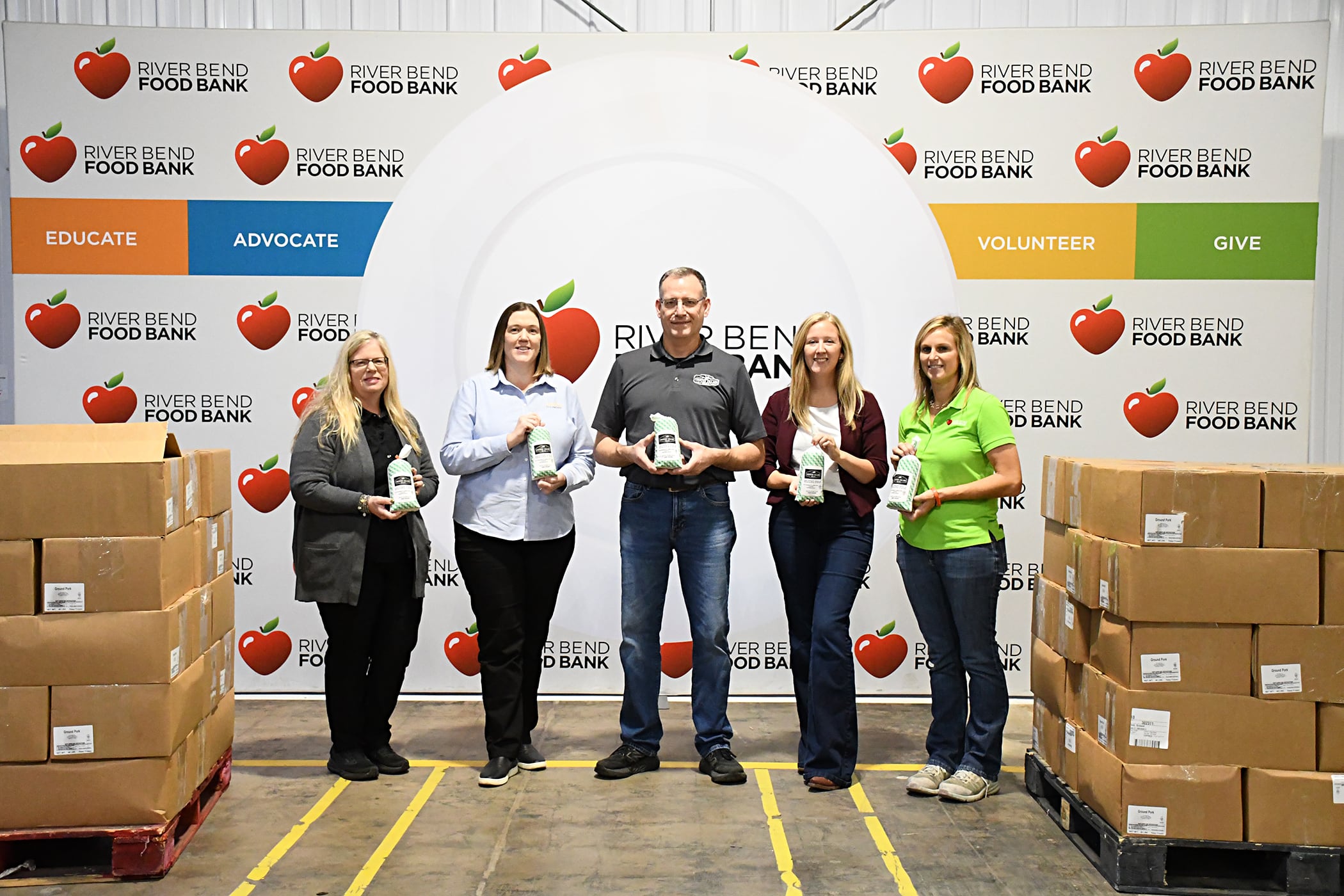 Food bank serving Lee, Whiteside counties receives pork donation — Downers Grove Community news
